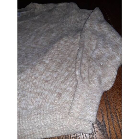 Medium 8/10 Time & Tru Long Sleeve Cream White Metallic Sparkle Sweater - Picture 3 of 4
